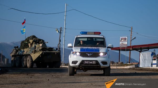 Блокпост российских миротворческих сил в Лачинском коридоре (17 ноября 2020). Карабах - Sputnik Армения