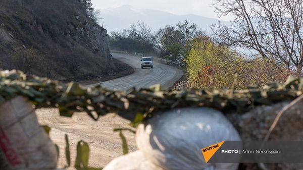 Блокпост российских миротворческих сил в Лачинском коридоре (17 ноября 2020). Карабах - Sputnik Армения