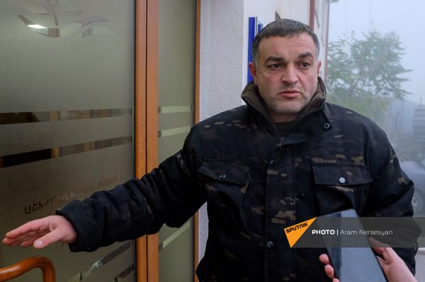 Круглосуточное расселение жителей: в Степанакерт приехали уже около 7 тысяч человек Круглосуточное расселение жителей: в Степанакерт приехали уже около 7 тысяч человек - Sputnik Армения
