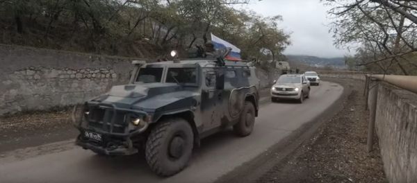 В сопровождении тигров: как работают миротворцы в Карабахе - видео В сопровождении тигров: как работают миротворцы в Карабахе - видео - Sputnik Армения