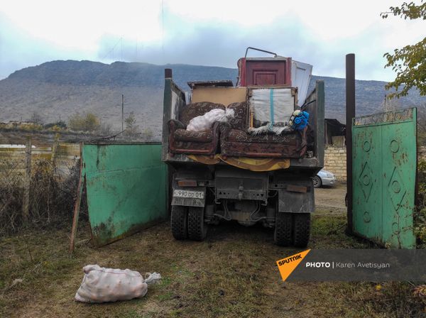 «Տունն այնտեղ է, որտեղ մենք ենք, մնում է, որ մենք լինենք». Նոր Մարաղա, օր վերջին «Տունն այնտեղ է, որտեղ մենք ենք, մնում է, որ մենք լինենք». Նոր Մարաղա, օր վերջին - Sputnik Արմենիա