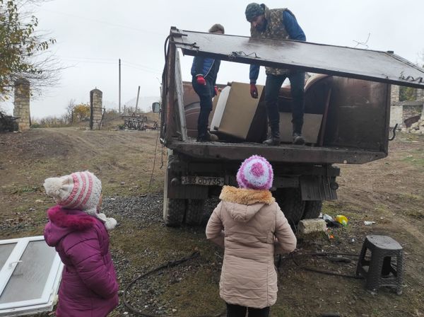 «Տունն այնտեղ է, որտեղ մենք ենք, մնում է, որ մենք լինենք». Նոր Մարաղա, օր վերջին «Տունն այնտեղ է, որտեղ մենք ենք, մնում է, որ մենք լինենք». Նոր Մարաղա, օր վերջին - Sputnik Արմենիա