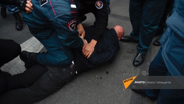 Акция протеста на площади Республики против действующего правительства (20 ноября 2020). Еревaн Акция протеста на площади Республики против действующего правительства (20 ноября 2020). Еревaн - Sputnik Արմենիա