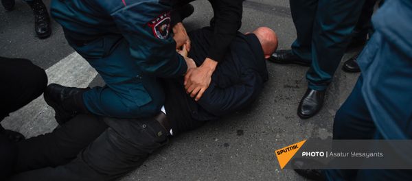 Акция протеста на площади Республики против действующего правительства (20 ноября 2020). Еревaн Акция протеста на площади Республики против действующего правительства (20 ноября 2020). Еревaн - Sputnik Արմենիա