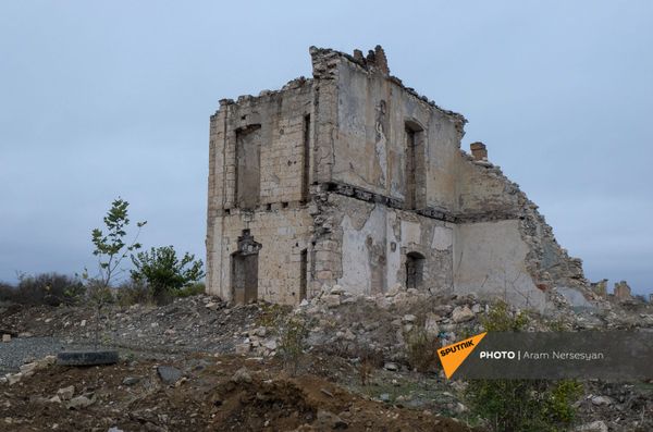 Агдам перед сдачей территорий азербайджанской стороне (19 ноября 2020). Карабах Агдам перед сдачей территорий азербайджанской стороне (19 ноября 2020). Карабах - Sputnik Армения