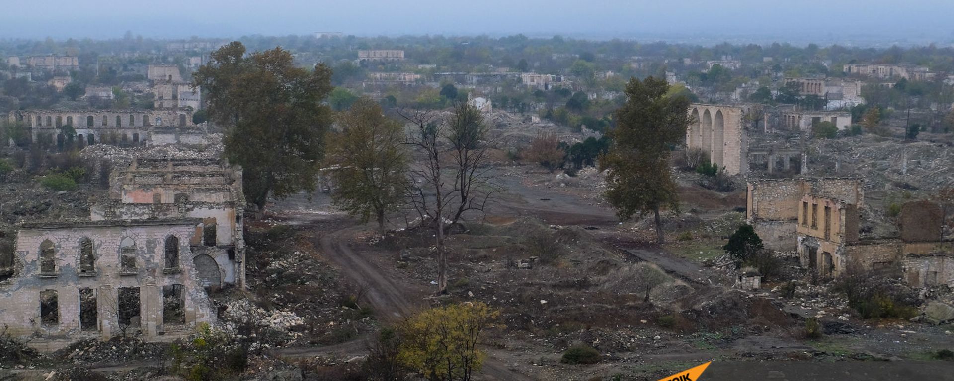 Агдам перед сдачей территорий азербайджанской стороне (19 ноября 2020). Карабах - Sputnik Արմենիա, 1920, 15.02.2021