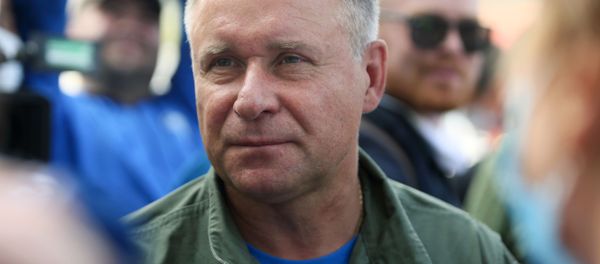 Глава МЧС России Евгений Зиничев  - Sputnik Արմենիա