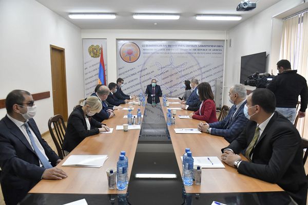 Нужно зафиксировать конкретные результаты: Пашинян представил нового главу Минсоцтруда - Sputnik Армения