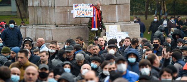 Митинг оппозиции на площади Свободы (21 ноября 2020). Еревaн - Sputnik Армения