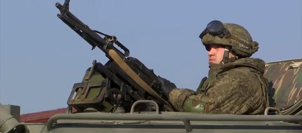 Под присмотром миротворцев: как Карабах возвращается к мирной жизни - видео - Sputnik Армения