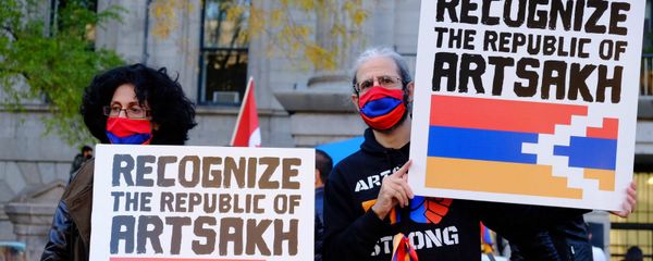 Акции протеста среди диаспоры в разных странах продолжаются - Sputnik Армения