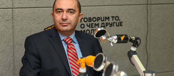 Эдмон Марукян в гостях радио Sputnik (24 ноября 2020). Еревaн Эдмон Марукян в гостях радио Sputnik (24 ноября 2020). Еревaн - Sputnik Армения