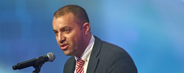 Ваган Керобян на праздничных мероприятиях Дня Независимости Армении (21 сентября 2019). Гюмри Ваган Керобян на праздничных мероприятиях Дня Независимости Армении (21 сентября 2019). Гюмри - Sputnik Армения