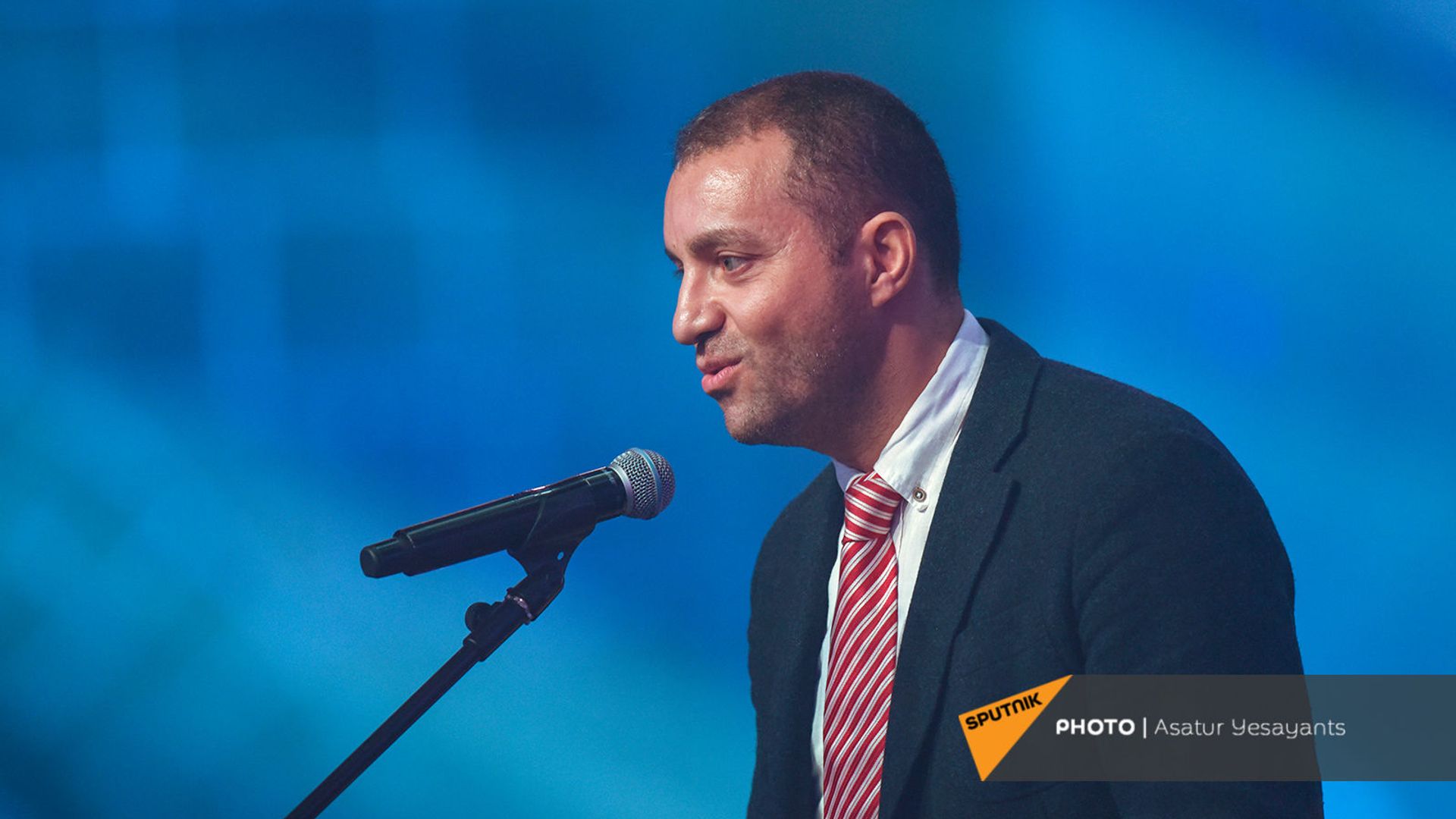 Ваган Керобян на праздничных мероприятиях Дня Независимости Армении (21 сентября 2019). Гюмри Ваган Керобян на праздничных мероприятиях Дня Независимости Армении (21 сентября 2019). Гюмри - Sputnik Армения, 1920, 24.03.2021