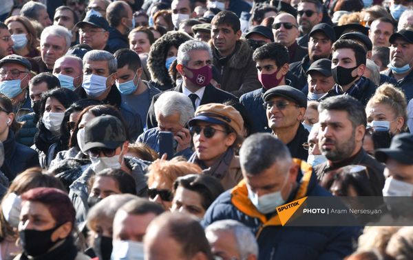 Aкция призыва интеллигенции к армянам во всем мире для поддержки попавших в плен армянских военнослужащих (28 ноября 2020). Еревaн Aкция призыва интеллигенции к армянам во всем мире для поддержки попавших в плен армянских военнослужащих (28 ноября 2020). Еревaн - Sputnik Армения