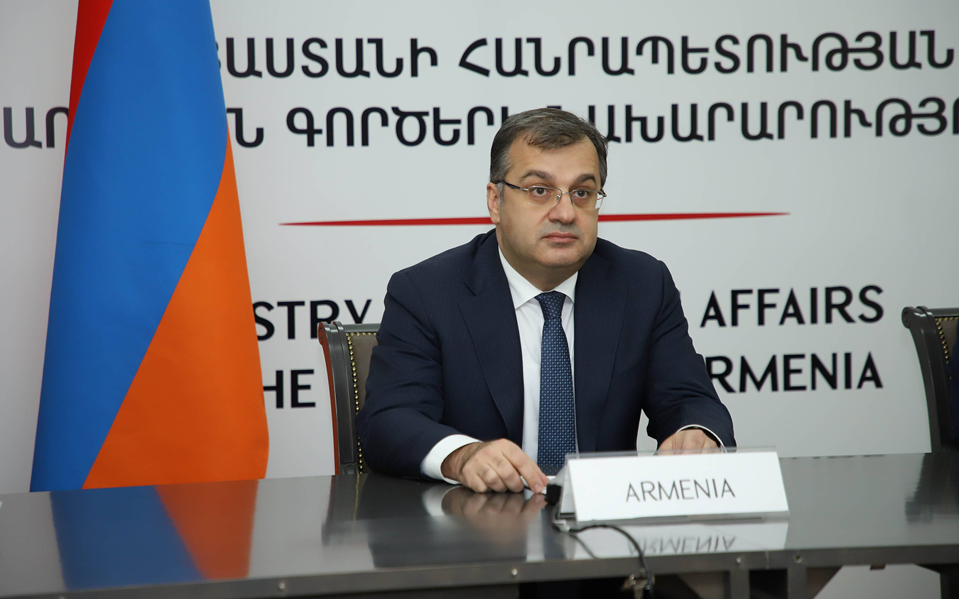 Ո՞ր փոխնախարարն է կատարում ՀՀ արտգործնախարարի պաշտոնակատարի պարտականությունները - Sputnik Արմենիա, 1920, 03.06.2021