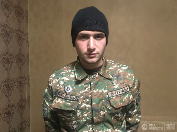 Они шли как зомби: добровольцы рассказали, с кем столкнулись в Карабахе Они шли как зомби: добровольцы рассказали, с кем столкнулись в Карабахе - Sputnik Армения