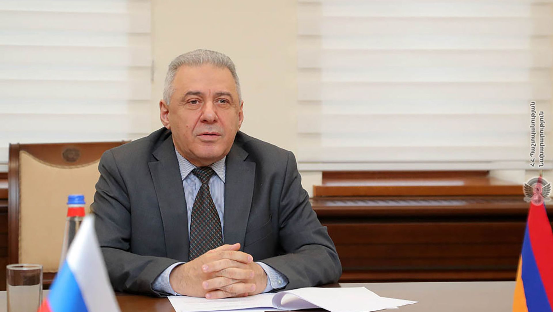 Министр обороны РА Вагаршак Арутюнян принял Чрезвычайного и Полномочного Посла Российской Федерации в Республике Армения Сергея Копыркина (30 ноября 2020). Еревaн Министр обороны РА Вагаршак Арутюнян принял Чрезвычайного и Полномочного Посла Российской Федерации в Республике Армения Сергея Копыркина (30 ноября 2020). Еревaн - Sputnik Армения, 1920, 17.05.2021