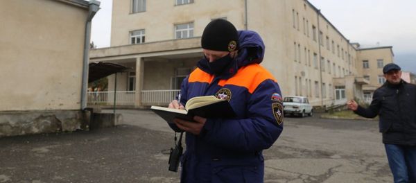Силами МЧС России восстановлены роддом и школа в Степанакерте (30 ноября 2020). Карабах - Sputnik Армения