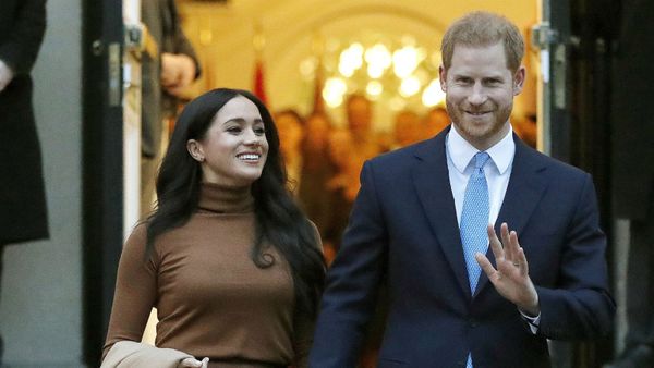 Британский принц Гарри и Меган, герцогиня Сассекская, покидают Canada House (7 января 2020). Лондон - Sputnik Армения