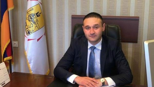 Глава администрации района Ачапняк Тельман Тадевосян Глава администрации района Ачапняк Тельман Тадевосян - Sputnik Արմենիա