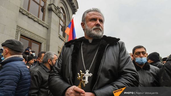Митинг оппозиции с требованием отставки премьер-министра (5 декабря 2020). Еревaн - Sputnik Армения