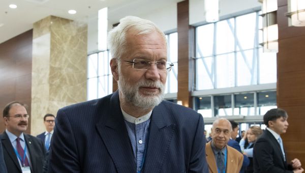 Экс-председатель Нацбанка Казахстана Григорий Марченко на IV Международном форуме выпускников МГИМО в Казахстане (6 октября 2017). Астана - Sputnik Армения