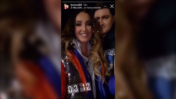 Танцор и дизайнер Арташес Оганян создал четыре наряда для Ольги Бузовой Танцор и дизайнер Арташес Оганян создал четыре наряда для Ольги Бузовой - Sputnik Армения
