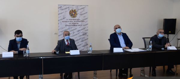 Пресс-конференция в Министерстве образования, науки, культуры и спорта о проекте закона “О высшем образовании и науке” (9 декабря 2020). Еревaн - Sputnik Արմենիա
