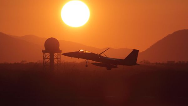 Японский истребитель Mitsubishi F-15J - Sputnik Армения