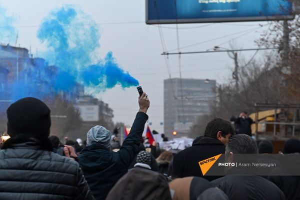 «Նիկոլը չունի հանրային աջակցություն». մեկնարկել է ՀՀ վարչապետի հրաժարականի պահանջով երթը «Նիկոլը չունի հանրային աջակցություն». մեկնարկել է ՀՀ վարչապետի հրաժարականի պահանջով երթը - Sputnik Արմենիա
