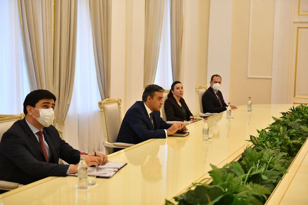 Նախագահն իրավաբանների հետ քննարկել է Արցախի հետ կապված միջազգային իրավական խնդիրներ  - Sputnik Արմենիա