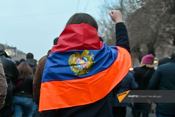 Шествие оппозиции с требованием отставки правительства Армении во главе с премьер-министром (14 декабря 2020). Еревaн - Sputnik Армения