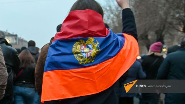 Шествие оппозиции с требованием отставки правительства Армении во главе с премьер-министром (14 декабря 2020). Еревaн - Sputnik Армения