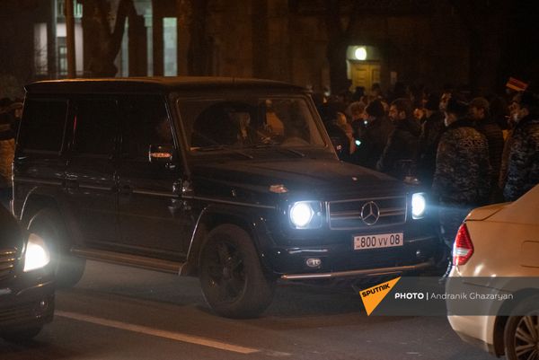 Шествие оппозиции с требованием отставки правительства Армении во главе с премьер-министром (14 декабря 2020). Еревaн - Sputnik Армения