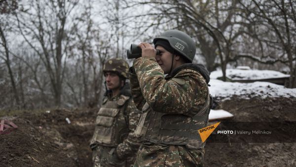Պաշտպանության բանակի զինծառայողները Մարտունու շրջանի Թաղավարդ գյուղում - Sputnik Արմենիա