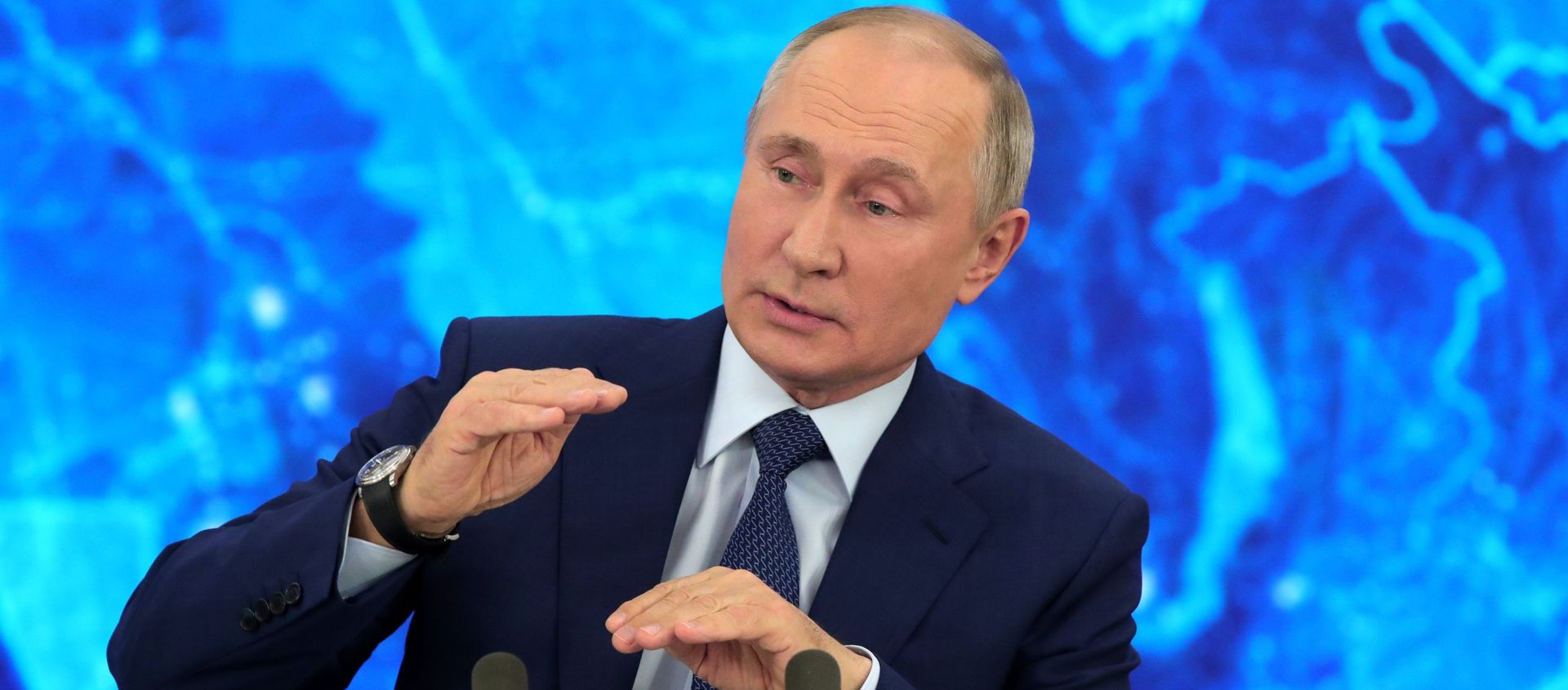 Президент РФ Владимир Путин на большой ежегодной пресс-конференции в режиме видеоконференции (17 декабря 2020). Москва Президент РФ Владимир Путин на большой ежегодной пресс-конференции в режиме видеоконференции (17 декабря 2020). Москва - Sputnik Արմենիա, 1920, 01.07.2021
