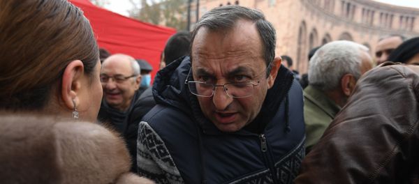 Член партии Дашнакцутюн Арцвик Минасян на митинге оппозиции (22 декабря 2020). Еревaн Член партии Дашнакцутюн Арцвик Минасян на митинге оппозиции (22 декабря 2020). Еревaн - Sputnik Армения