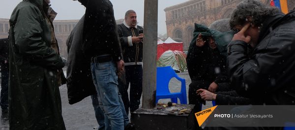 Протестующие на площади Республики в Ереване (23 декабря 2020). Еревaн - Sputnik Արմենիա