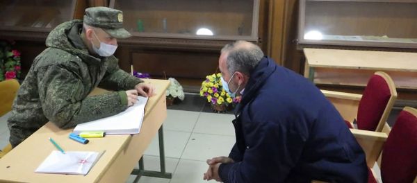 Сборы сведений о пропавших армянских военнослужащих российскими миротворцами Сборы сведений о пропавших армянских военнослужащих российскими миротворцами - Sputnik Армения