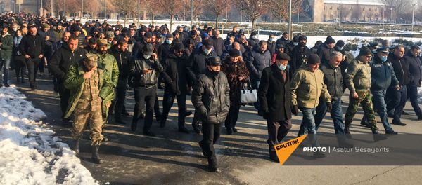 Акция в поддержку ААЦ под девизом Решительно встанем на защиту нашей церкви (27 декабря 2020). Эчмиадзин - Sputnik Армения