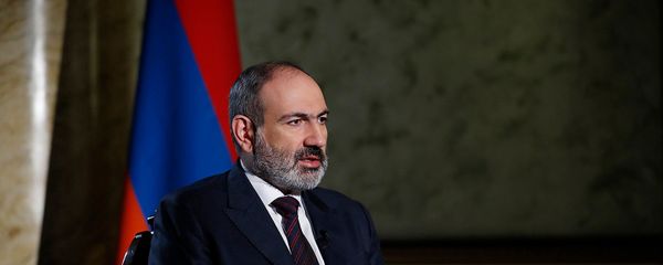 Интервью премьер-министра Никола Пашиняна в прямом эфире Петросу Казаряну (27 декабря 2020). Еревaн - Sputnik Արմենիա