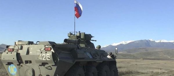Огневая подготовка миротворцев в полигонах Карабаха Огневая подготовка миротворцев в полигонах Карабаха - Sputnik Армения