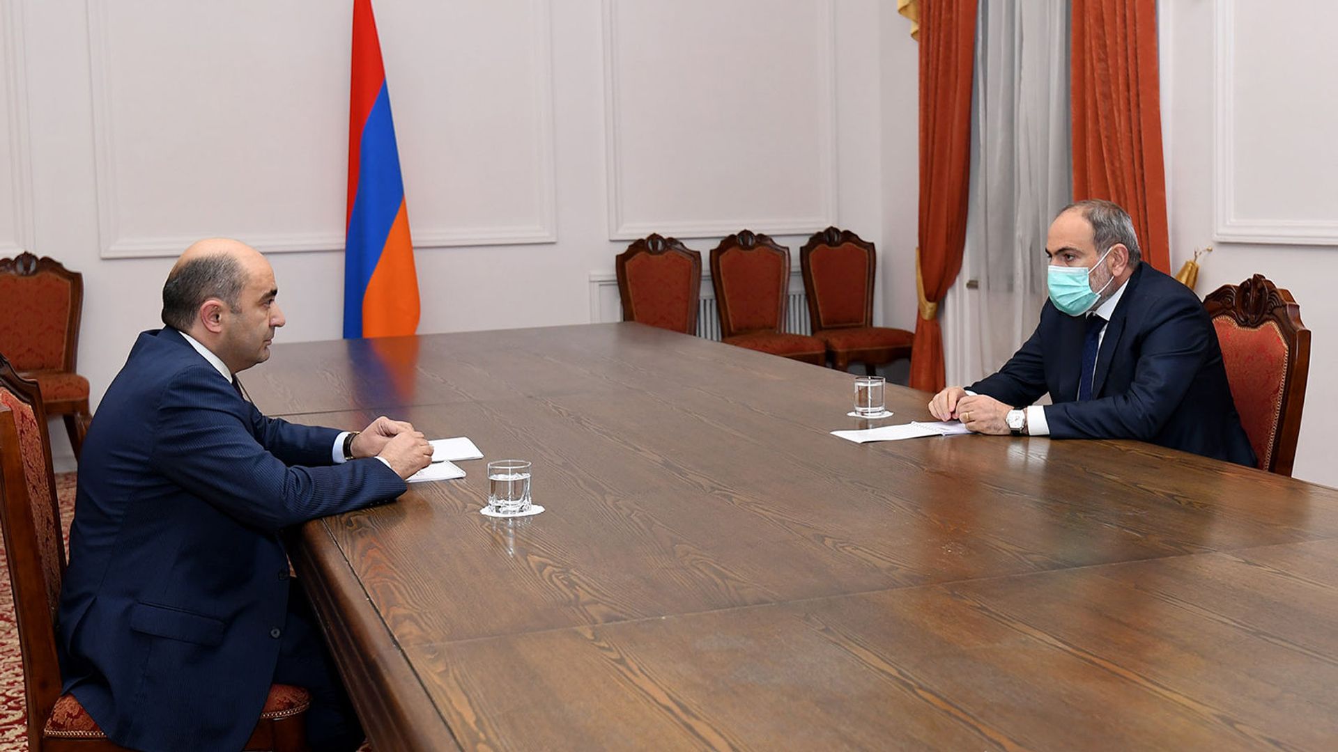 Премьер-министр Никол Пашинян встретился с руководителем парламентской фракции Просвященная Армения Эдмоном Марукяном (29 декабря 2020). Еревaн Премьер-министр Никол Пашинян встретился с руководителем парламентской фракции Просвященная Армения Эдмоном Марукяном (29 декабря 2020). Еревaн - Sputnik Армения, 1920, 25.04.2021
