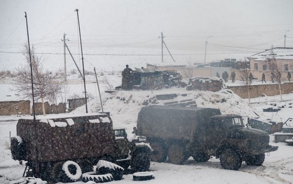 Будни артиллерийского полка, защищающего Карвачар в дни войны (17 декабря 2020). Варденис Будни артиллерийского полка, защищающего Карвачар в дни войны (17 декабря 2020). Варденис - Sputnik Армения