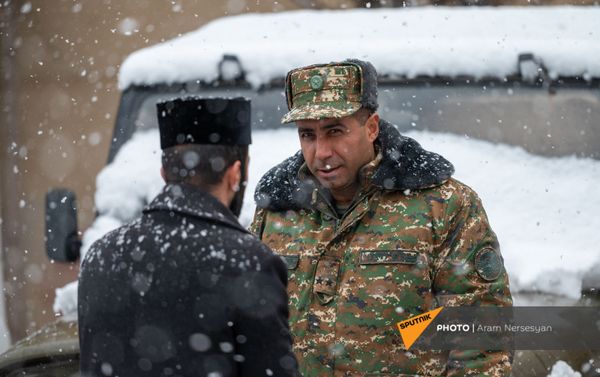 Будни артиллерийского полка, защищающего Карвачар в дни войны (17 декабря 2020). Варденис Будни артиллерийского полка, защищающего Карвачар в дни войны (17 декабря 2020). Варденис - Sputnik Армения