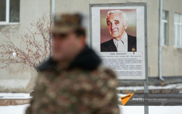 Будни артиллерийского полка, защищающего Карвачар в дни войны (17 декабря 2020). Варденис Будни артиллерийского полка, защищающего Карвачар в дни войны (17 декабря 2020). Варденис - Sputnik Армения