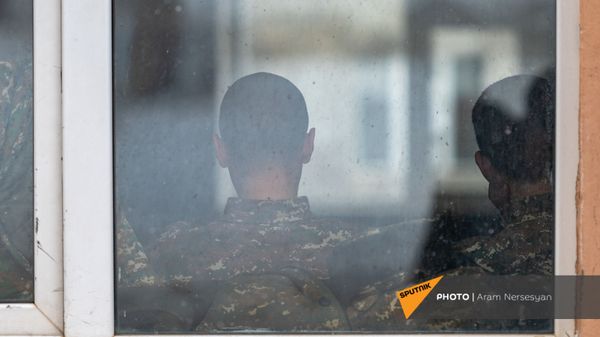 Будни артиллерийского полка, защищающего Карвачар в дни войны (17 декабря 2020). Варденис - Sputnik Արմենիա