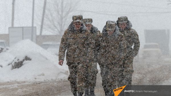Будни артиллерийского полка, защищающего Карвачар в дни войны (17 декабря 2020). Варденис - Sputnik Армения