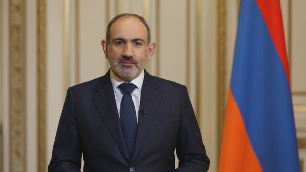 Поздравительное послание премьер-министра Никола Пашиняна по случаю Нового года и Рождества - Sputnik Արմենիա